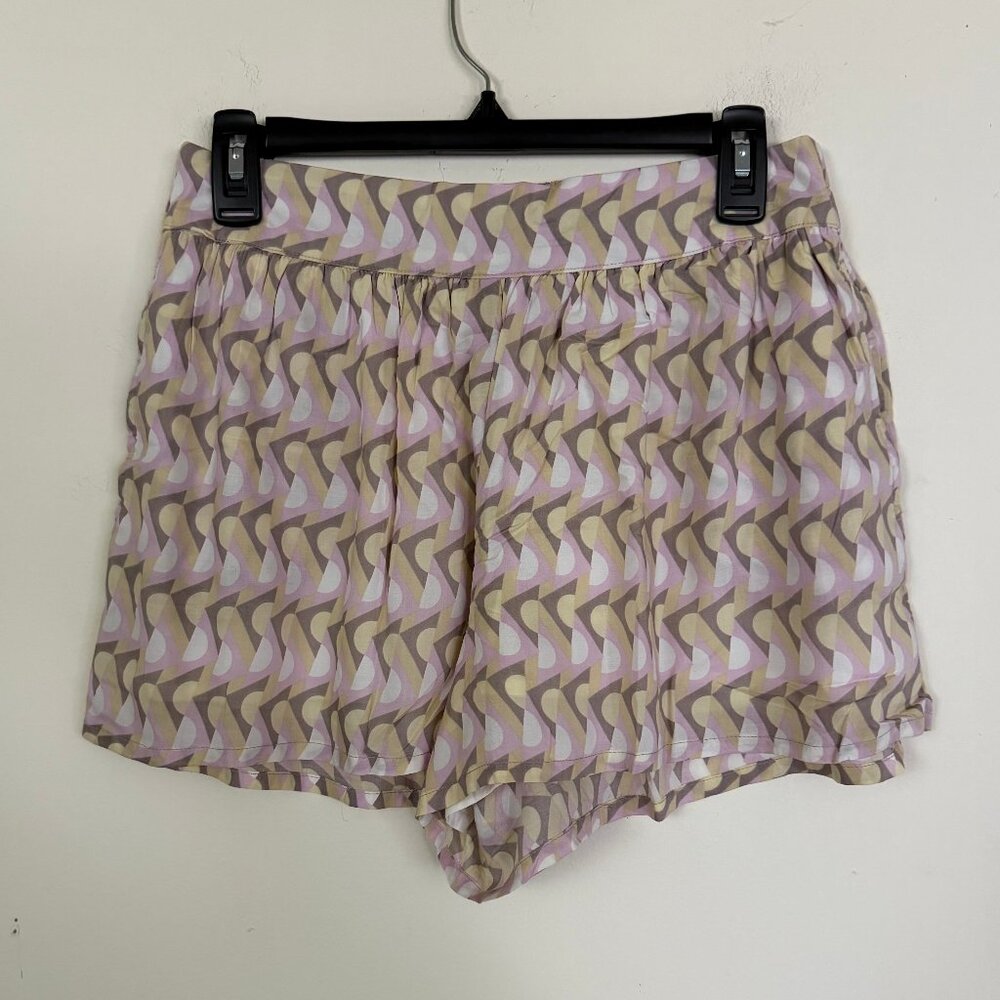 Prana Iguala Shorts In Willow Retro Geometric - Picture 6 of 12